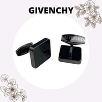 كبك جفنشي - GIVENCHY اسود