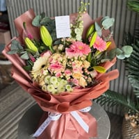 باقة زهور مشكلة