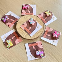 توزيعات مشبك شعر