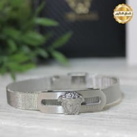 اسواره فرزاتشي