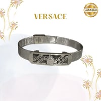 اسواره فرزاتشي