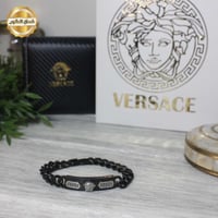 اسواره فرزاتشي