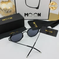 نظارة MooN