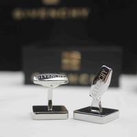 كبك جفنشي - GIVENCHY فضي