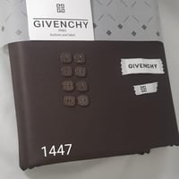 4 اقمشة قماش جيفنشي صيفي والخامس ابيض محاني