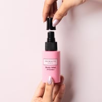 سنوايت سبراي الباودر للعناية بالجسم 70 مل