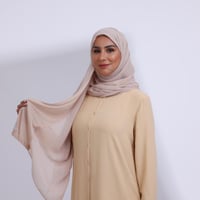 طرحة شيفون ربع مبطن من الأمام