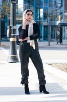 طرحة بوجهين - بيج / بيج غامق