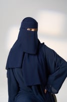 نقاب مع طرحة كحلي