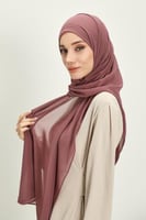 طرحة شيفون مع قبعة كاملة مشبوكة