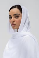 طرحة كرنشي مخيطة