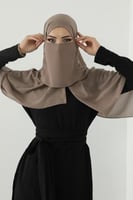 طقم طرحة ولثام مطاط