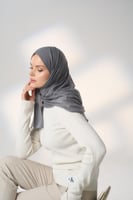 طرحة جاهزة مع مطاط