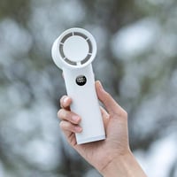 مروحة صغيرة