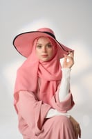 طقم قبعة كاملة مع طرحة صيفية