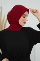 شيفون مثلث مع قبعة مشبوكة