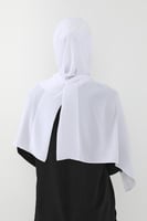 حجاب شيفون بمغناطيس وقبعة بالوسط