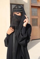 برقع المايسة