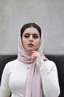 طرحة بوجهين - وردي / بيج فاتح