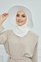 حجاب الشاطئ مع قبعة - أوف وايت