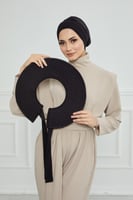 حجاب الشاطئ مع توربان - أسود