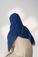 طقم نصف قبعة مع طرحة صيفية