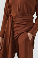 بدلة حجاب وعباية - سمول/ميديم