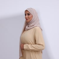 طرحة شيفون ربع مبطن من الأمام