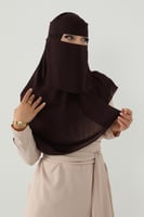 طقم طرحة ونقاب بني