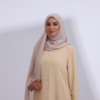 طرحة شيفون ربع مبطن من الأمام