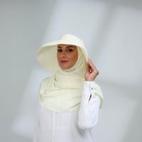 طقم نصف قبعة مع طرحة صيفية