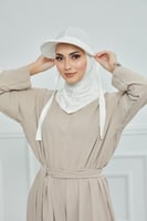 حجاب مع نصف قبعة مفصولة - أوف وايت