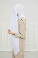 طرحة شيفون مع قبعة كاملة مشبوكة - أبيض