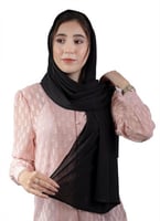 أسود