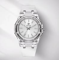 الساعة الشفاف