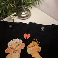 تيشيرت بطباعة ملصق كرتوني