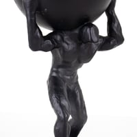 مجسم عضلي حامل الاثقال