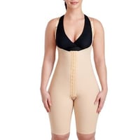 مشد طبي لعملية شفط الدهون و حقن الدهون الذاتية بمن...