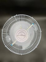 قفص طيور معدني دائري أسود ، ابيض