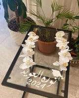 عقد تخرج بالاسم مع ورد 2025