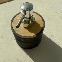 طقم تنظيم حمام 6 قطع بلمسات خشبية