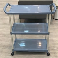 عربية تقديم 3 أدوار متوفرة بلونين