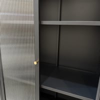 خزانة "موديول" المعدنية – من ESTILO