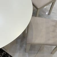 طاولة طعام دائري 4 كراسي