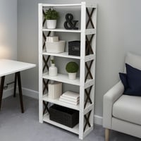 دولاب تخزين بأرفف مفتوحة