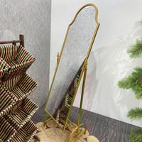 مرايا كلاسيك بإطار معدني ذهبي