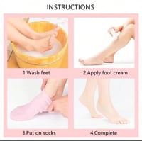 قفازات و جوارب من السيليكون