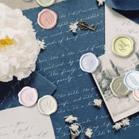 استيكر ختم شمعي لاصق