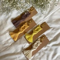 ميداليه توزيعات مكرميه قماشيه فاخره