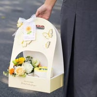 حامل كيك مقسم